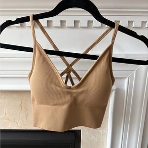 DSG Ribbed Strappy V-Neck Sports Bra in Camel Tan